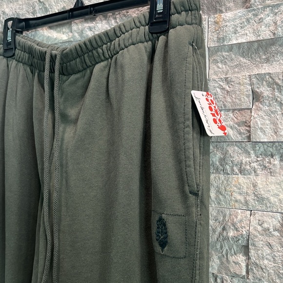 Free People Movement All Star Logo Pants Sz-M - Picture 9 of 15
